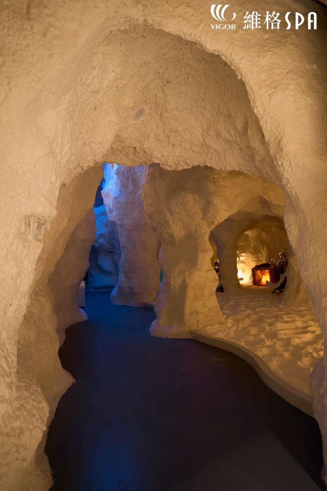 Salt cave atmospheric overview